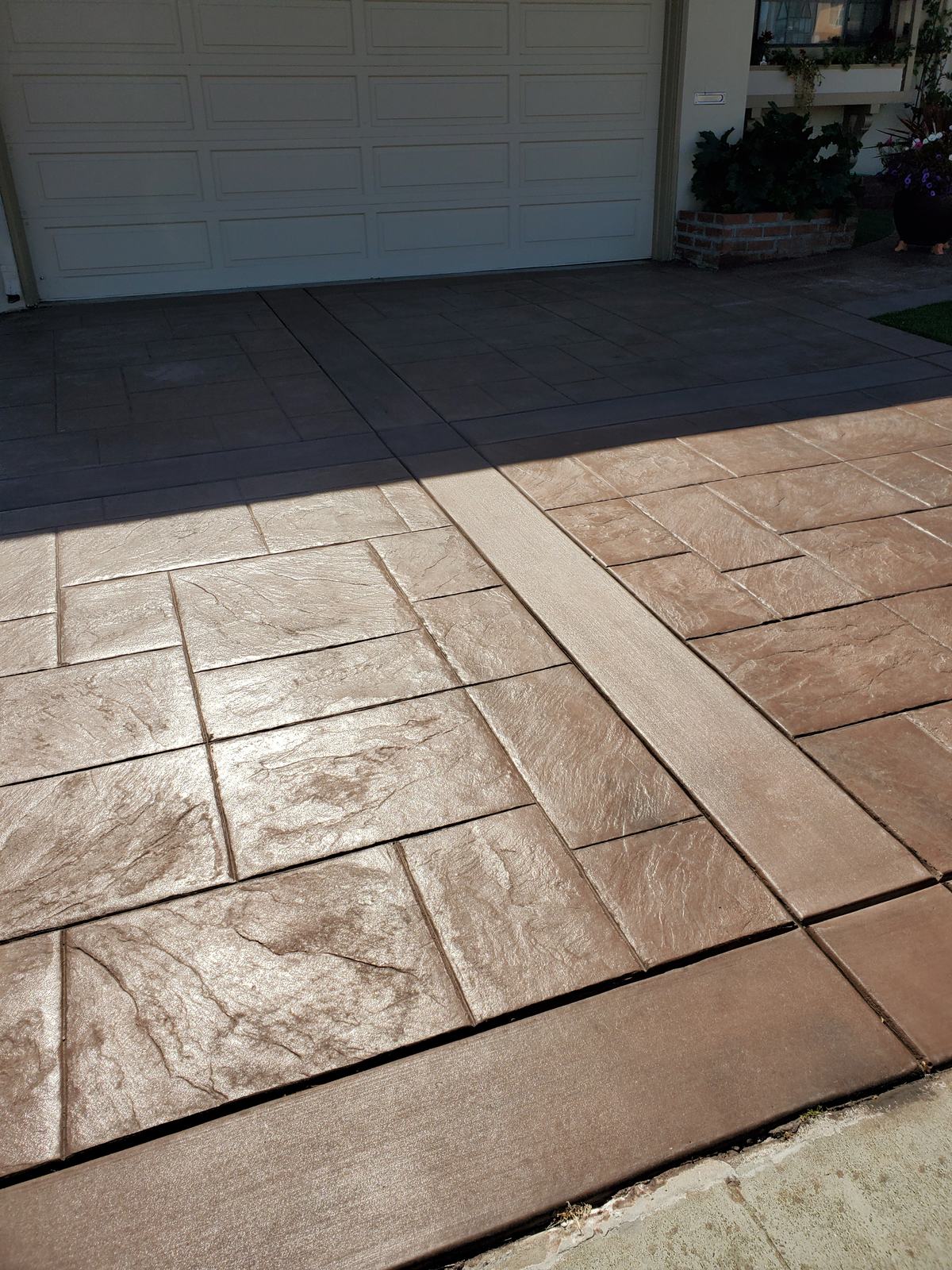 Stamped concrete walkway